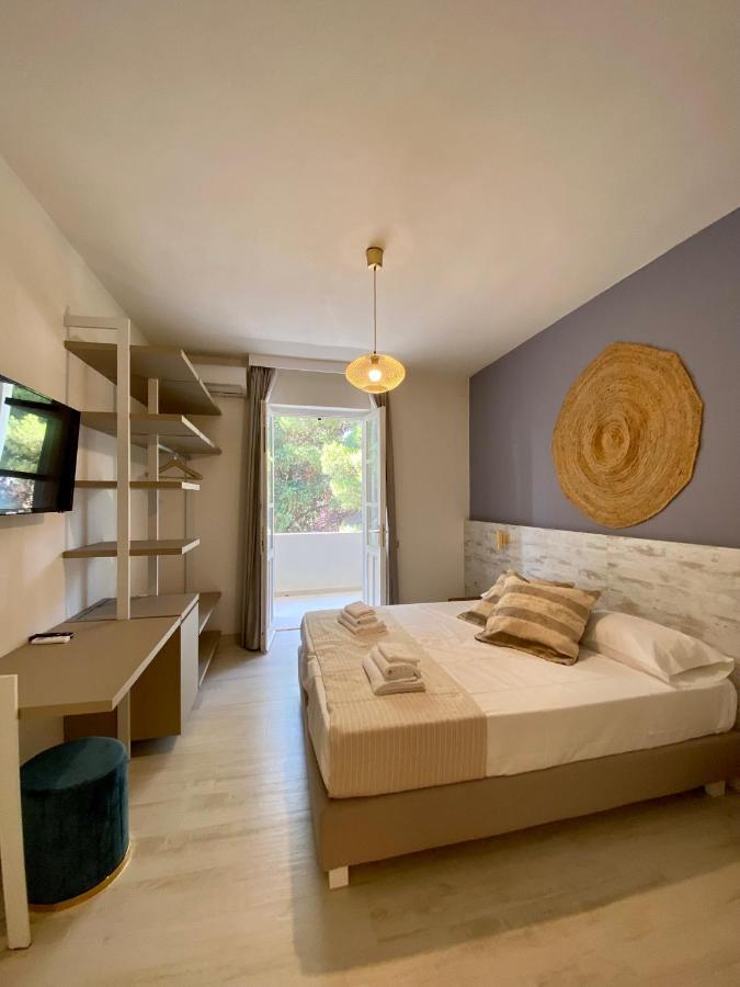 Hotel Maison Del Sole Terra Mala Bagian luar foto